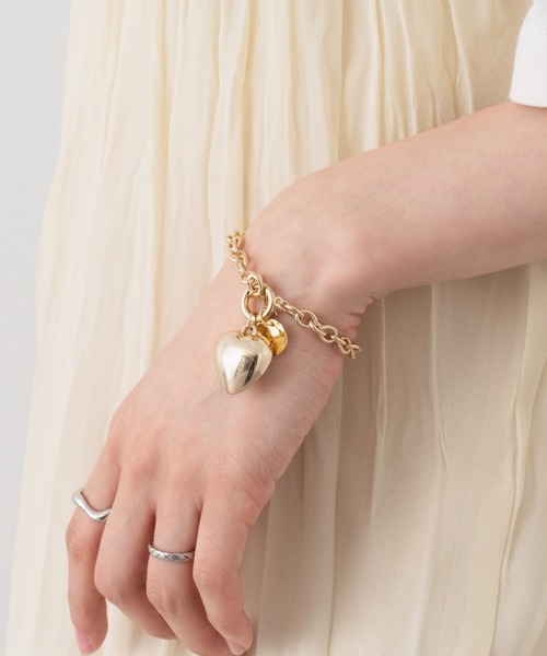 夏の肌見せには「ブレスレット」が欠かせない！大人の洒落感をプラス 