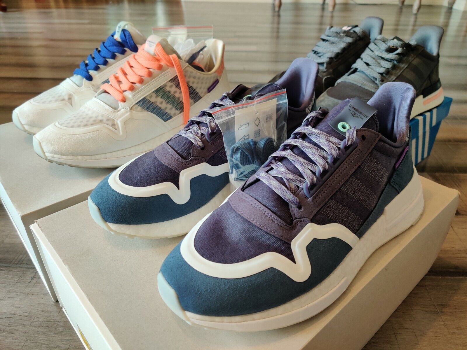 Adidas Consortium ZX 500 RM x Commonwealth Friends & Family Men 9.5 DB 3509  3510