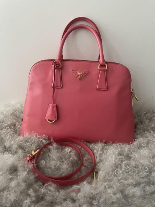新素材新作
 PRADA プラダ サフィアーノ バッグ 2way ハンドバッグ