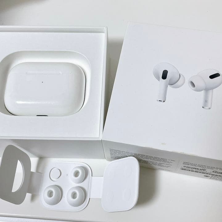【アウトレット☆送料無料】
 【正規品】Apple AirPods Pro 本体、左耳のみ イヤフォン