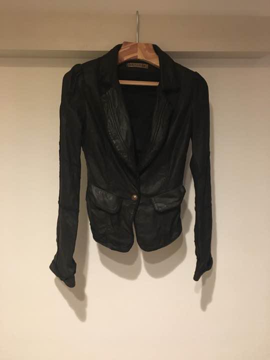 季節のおすすめ商品
 catorce ショート丈レザーテーラードジャケット カトルセ テーラードジャケット