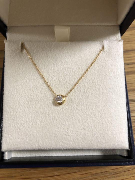 【ラッピング不可】 
 スタージュエリー k18 ネックレス　0.14ct  ムーンセッティング  ネックレス