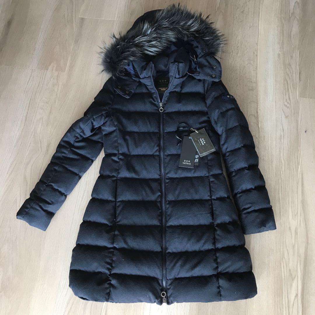 大人女性の
 TATRAS タトラス ダウンジャケットネイル紺コート ラヴィアナ ラビアナ ダウンジャケット