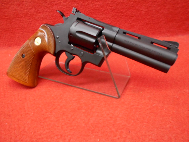 タナカワークス・コルト パイソン 357マグナム 4インチ R-model 