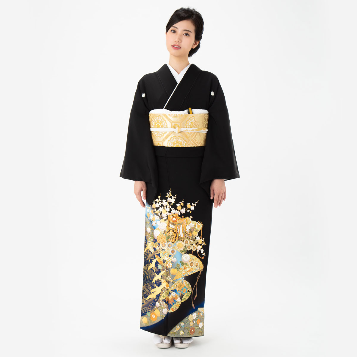 黒留袖：T381 桂由美 青ぼかし 御所車に檜扇飛翔鶴| 黒留袖レンタル 