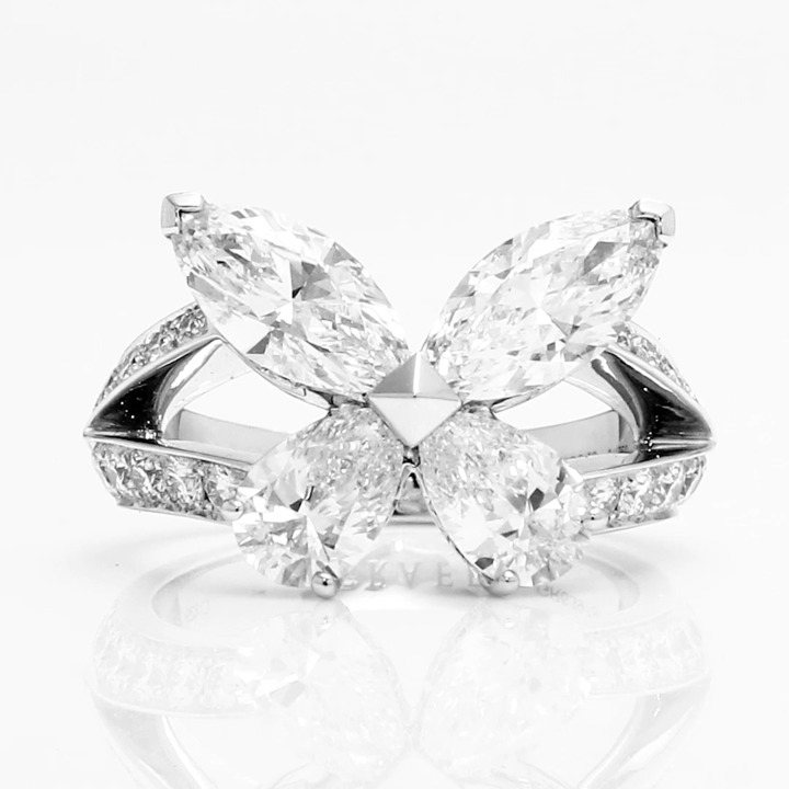 クラシック バタフライ ダイヤモンド リング, White Gold | Graff