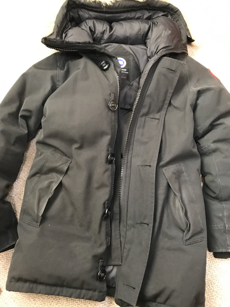 大人気カナダグースのダウンを買って4年経った感想！！ジャスパーを 
