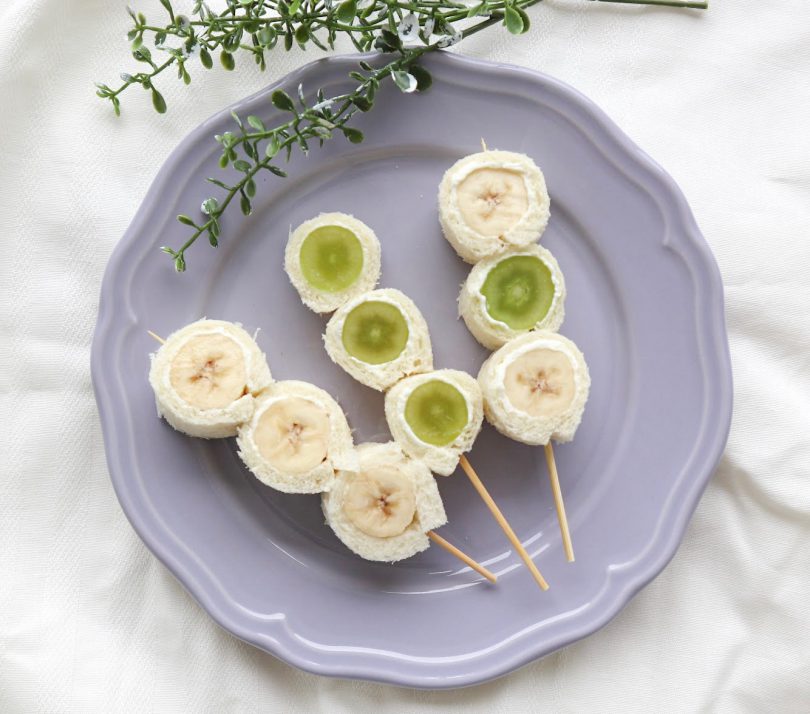 くるくる巻こう♪フルーツロールサンド│レシピ一覧│ソントン株式会社