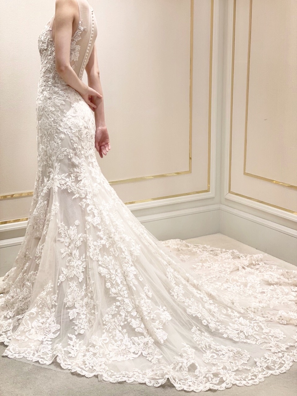 ウェディングドレスの種類と魅力～マーメイドライン～ | ニュース 