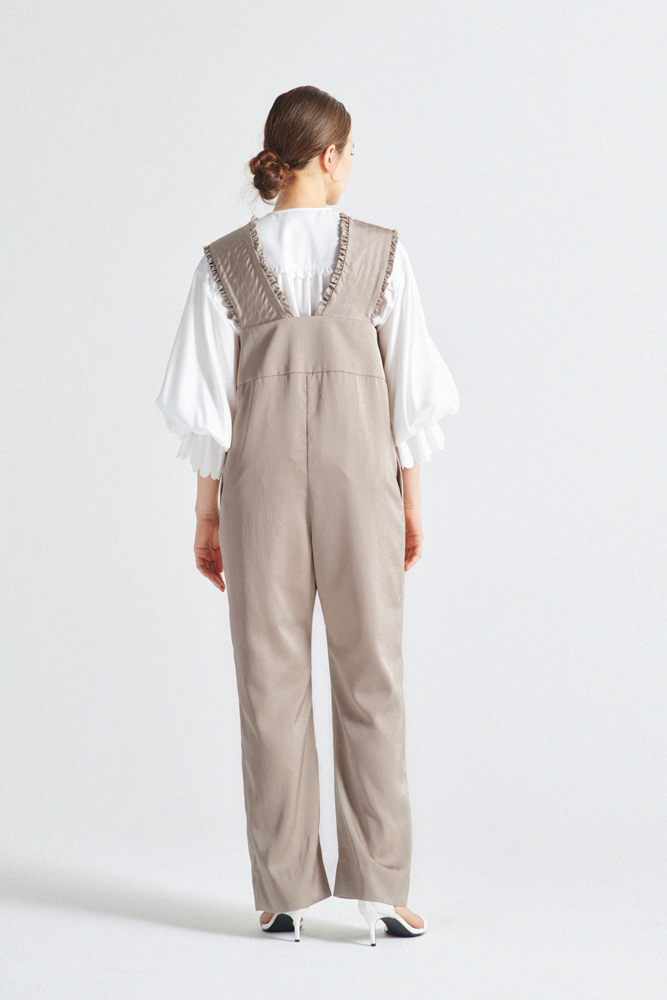 サテンフリルサロペット【2022AW】11月中旬発売予定 | dress | yori